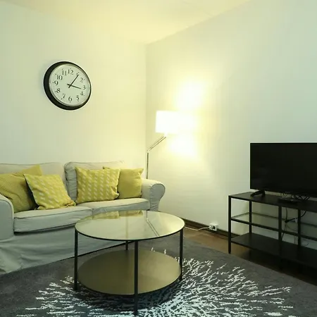 Spacious For 4 With Sauna Espoo