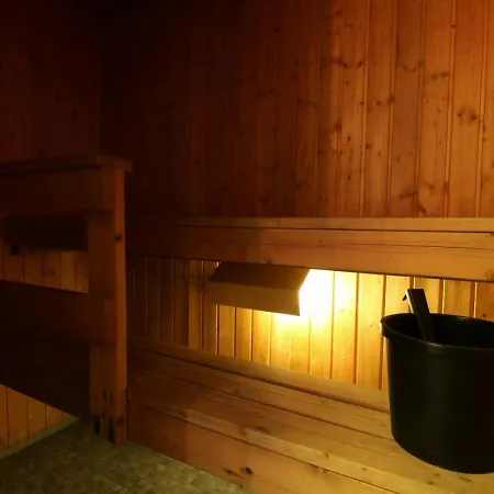 Apartment Spacious For 4 With Sauna *