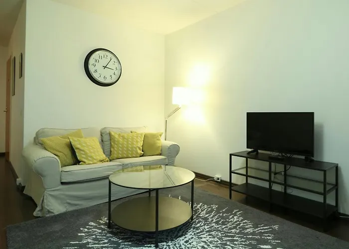 Spacious For 4 With Sauna Espoo